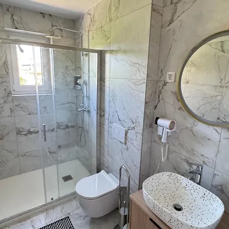 Amulet - Spacious 3br Near Cave 빌라 포스토이나
